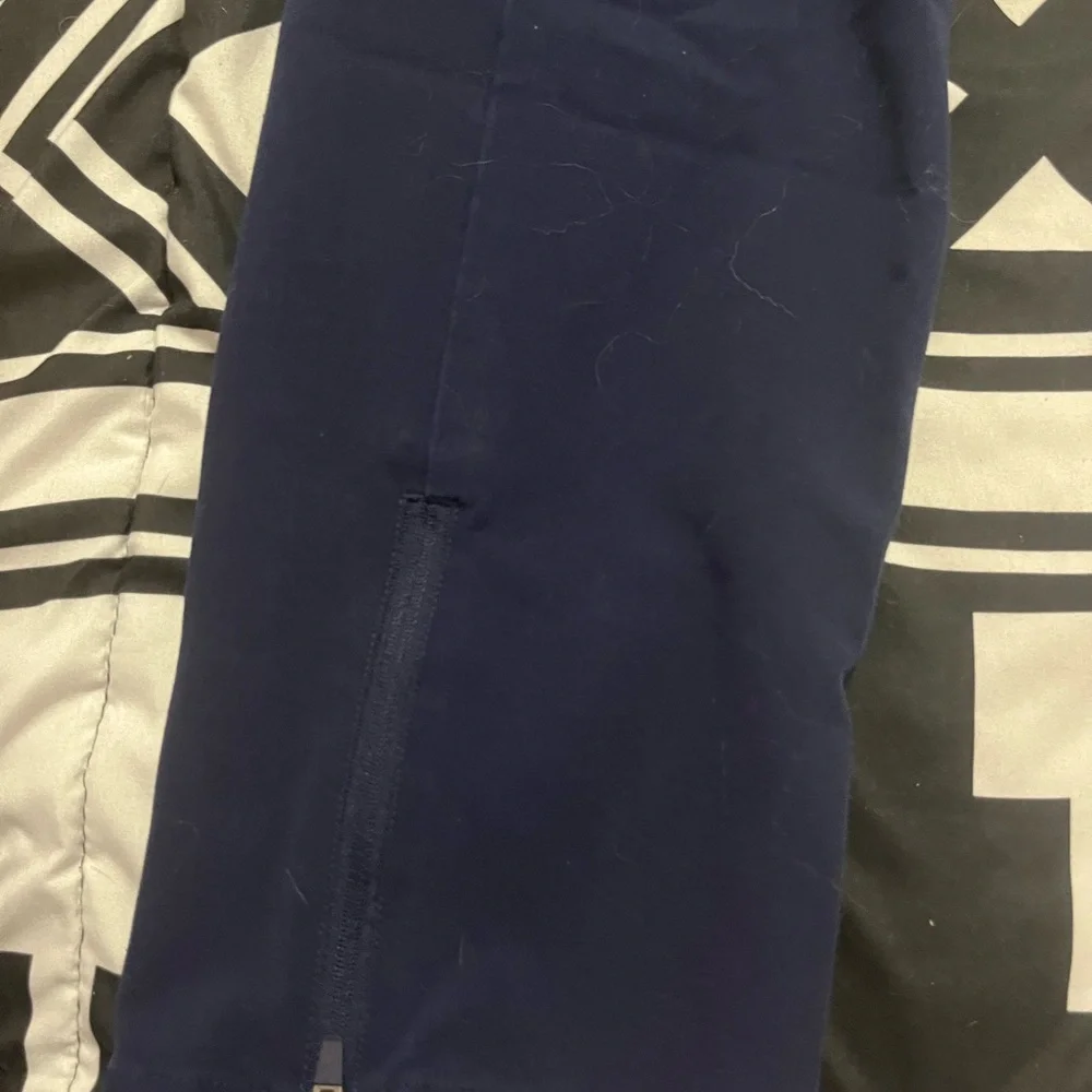 S Figs straight leg pants in navy blue - Picture 4 of 4